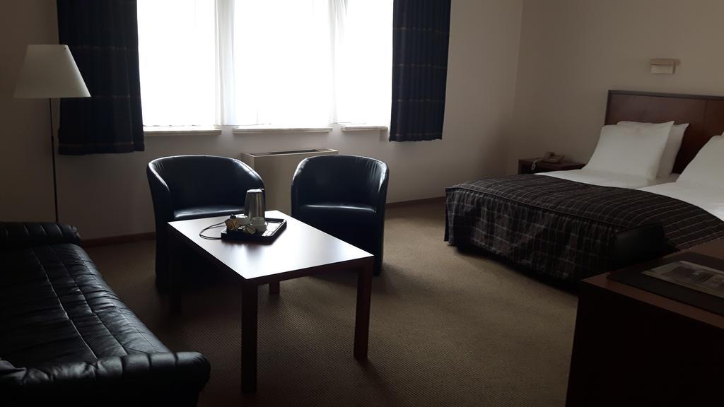 Hotel Prinse アントウェルペン エクステリア 写真